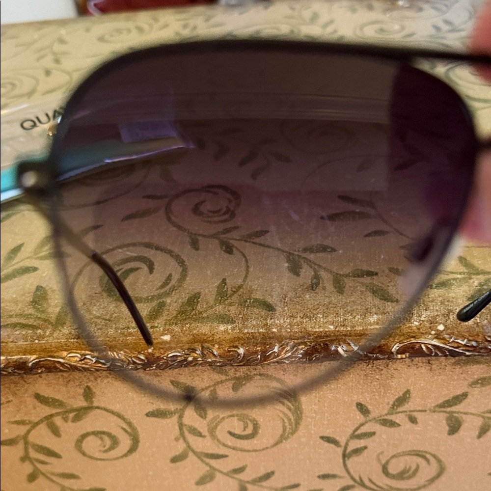 Quay Australia Dark Gray Sunglasses - Picture 5 of 6